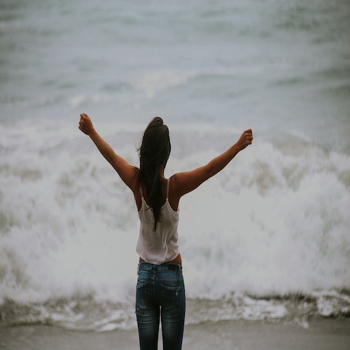 girl freedom beach